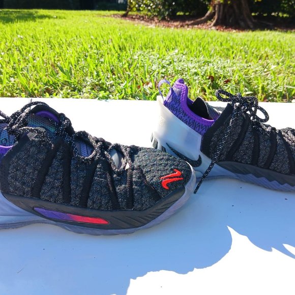 Nike LeBron XVIII NRG GS Size 4Y Black Bright Crimson Youth Woman Kids - Picture 7 of 16